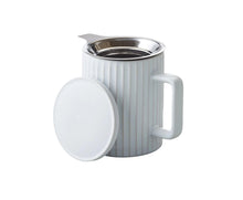 Load image into Gallery viewer, White Ribbed Ceramic Tea Mug with Infuser and Lid (443 ml) - Premium Teas Canada