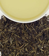 Load image into Gallery viewer, Harney & Sons HT Cherry Blossom Green Tea (20 Sachets) - Premium Teas Canada
