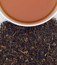 Load image into Gallery viewer, Harney & Sons Decaf Darjeeling 4 oz Loose Tea - Premium Teas Canada