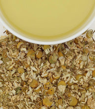 Load image into Gallery viewer, Harney &amp; Sons Chamomile 18 Wrapped Sachets - Premium Teas Canada
