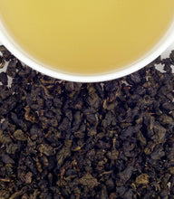 Load image into Gallery viewer, Harney & Sons HT Pomegranate Oolong Tea (20 Sachets) - Premium Teas Canada